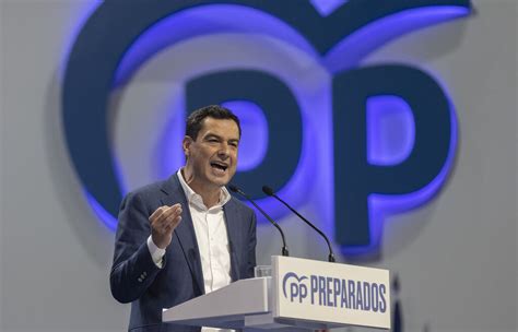 La proclamación de Feijóo como presidente del PP en Sevilla en imágenes