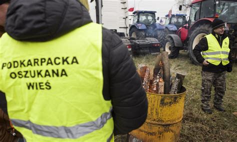 Rolnicy blokują przejście graniczne w Medyce W tym roku protest się