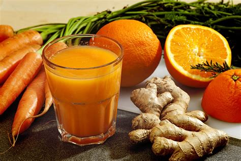 Receita De Suco Detox De Laranja Alecrim Gengibre E Cenoura