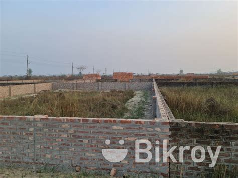 3 Katha Plot For Sell Block P Ex 1400 S L Face South Basundhara