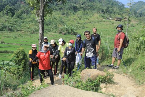 Biaya Trekking Untuk Pemula Di Sentul