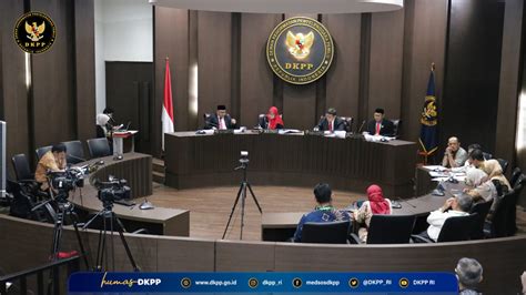 Diduga Tidak Terbuka Rekrut Ppk Dkpp Periksa Kpu Jakarta Barat Dkpp