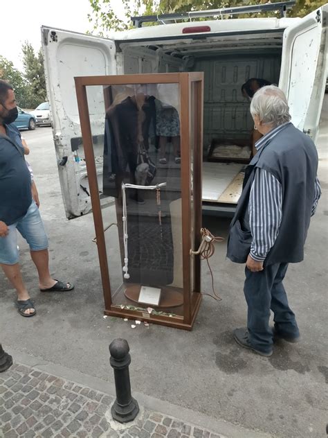 La Basilica Di Pozzano Accoglie Le Reliquie Di Padre Pio Arcidiocesi