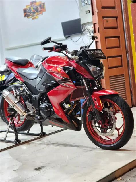 Kawasaki Ninja Z Z Fi Merah Motor Bekas