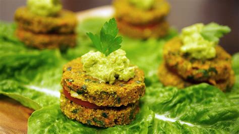 Vegan Burger Patties - Food Dehydrator Recipe - Raw Blend