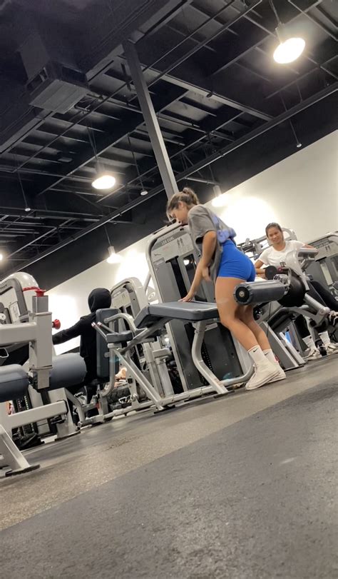 Latina In Blue Shorts At Gym Not Oc Short Shorts Volleyball Forum
