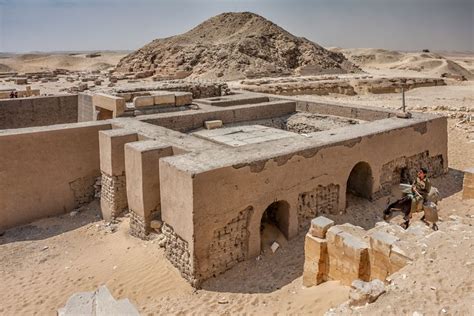 Worlds Oldest Piece Of Cheese Discovered In Egyptian Tomb Tomb