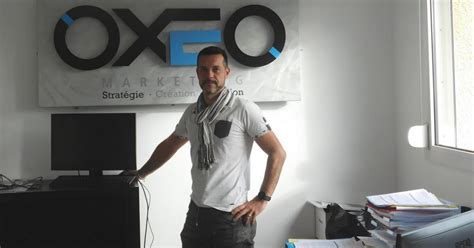 Andr Zieux Bouth On Entreprise Oxeo Marketing Allie Savoir Faire