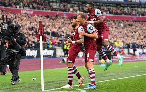 West Ham Team News Vs Burnley Caughtoffside