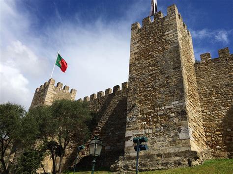 Tour Por Alfama Y El Castillo De San Jorge En Lisboa