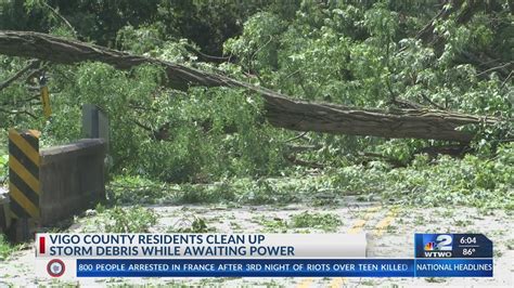 Vigo County Residents Clean Up Storm Debris While Awaiting Power Youtube