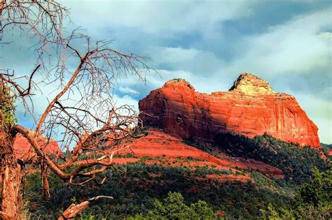 Hiking In Sedona Is Seeing Red Rocks Traveling With Mjtraveling With Mj