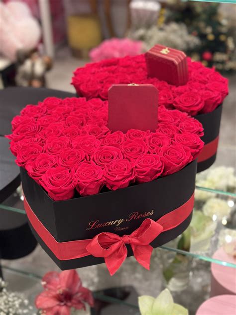 Infinity Rosen Herz Box Mit St Ck Luxury Roses Vienna