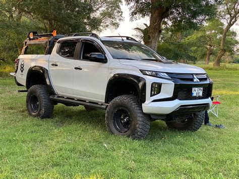 New Mitsubishi L Triton Looks Cool With Suspension Lift And Body Kit