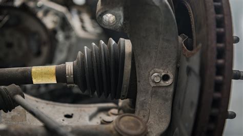 4 Hard To Miss Symptoms Of A Bad CV Axle How To Replace