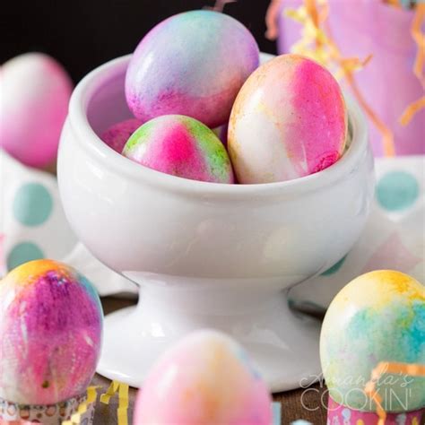 Tie Dye Easter Eggs How To Amanda S Cookin Easter Egg Decorating