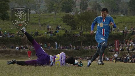 Suasana Nonton Zaenal Arief Dan Persib Legend Lapangan Desa Margamulya