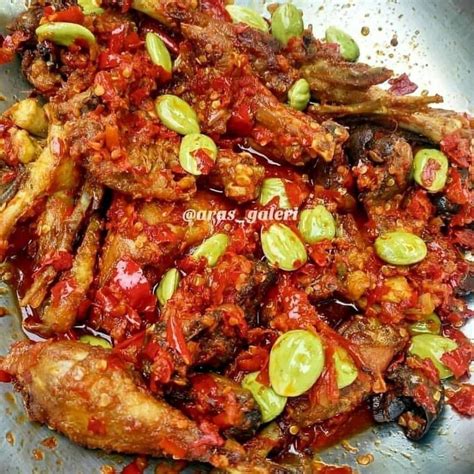 11 Resep Sambal Goreng Pete Simpel Dan Menggugah Selera