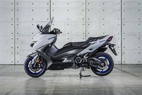 Yamaha Tmax Colors In Philippines Available In Colours Zigwheels