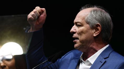 970 gaming motherboard Casa em Sobral que Ciro Gomes herdou da mãe é