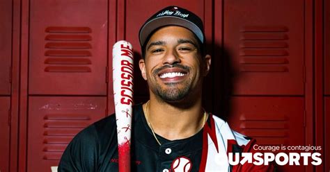 Pourquoi le lutteur gay et passionné de baseball Anthony Bowens serait