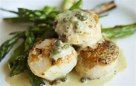 Delicious Scallops With Creamy Pesto Sauce Recipe