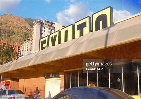 675 Exito Stock Photos, High-Res Pictures, and Images - Getty Images