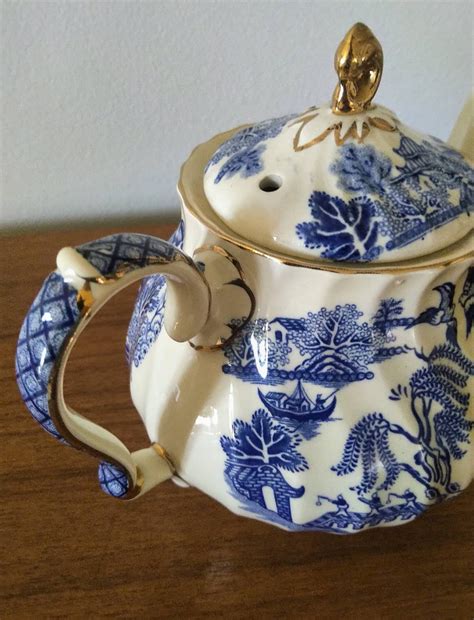 Vintage Sadler Teapot Blue Willow Pattern Small Size Etsy