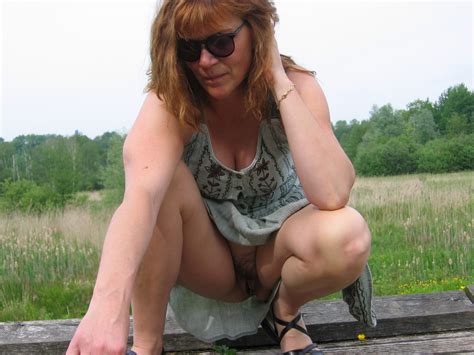 Mature Upskirt Porn Pics Image