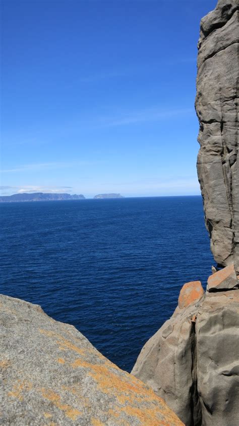 Cape Raoul, Tasmania | Favorite Rock Climbing Destination | Rock Climbing Women