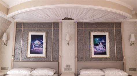 Disneyland Hotel Disneyland Paris Mousesteps