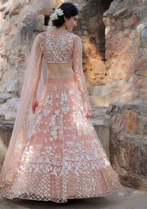 10 Trendy Full Sleeve Lehenga Cholis For Autumnwinter Brides Indias