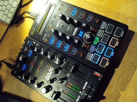 Test Akai Amx Und Afx F R Serato Dj Controller Amazona De