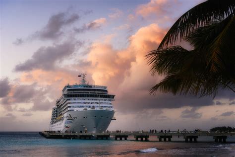 TOP 5 Mejores Cruceros en Estados Unidos ᐈ GUÍA COMPLETA2024