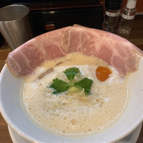 鶏白湯ラーメン小麦生まれ、麺育ち。の口コミ一覧 おいしい一皿が集まるグルメコミュニティサービス「sarah」