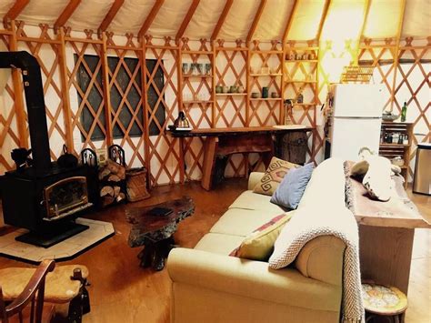 7 Beautiful Yurt Rentals You Can Rent On Airbnb This Winter