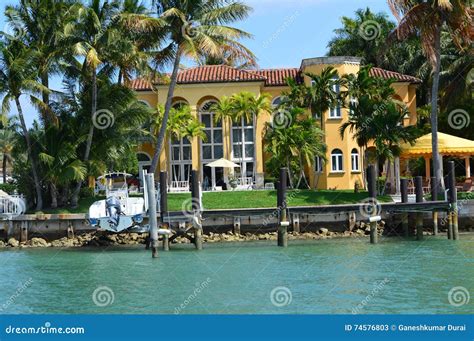 Miami Boat Tour Mansion of Star Island Editorial Stock Photo - Image of ...