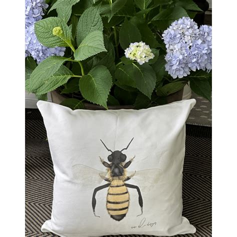 Bee Pillow Bebeblu Designs