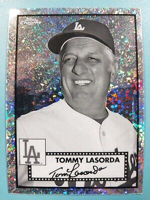 2021 Topps Chrome Platinum Black White Mini Diamond Tommy Lasorda