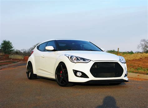 Photo 1 Hyundai Veloster Custom Wheels Vossen CV3 19x8 5 ET 32 Tire