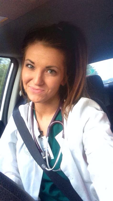 Chivettes Bored At Work 30 Photos