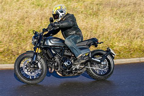 2021 Ducati Scrambler Nightshift First Ride Review 51 OFF