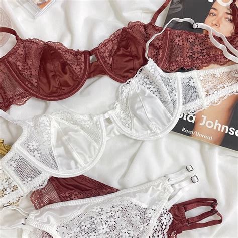 Bra Set4 Colors Sexy Lace Women Bra Panties Steel Ring No Sponge Lingerie Transparent Thin Cup