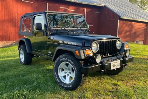 No Reserve 2006 Jeep Wrangler Unlimited Rubicon 6 Speed For Sale On Bat Auctions Sold For