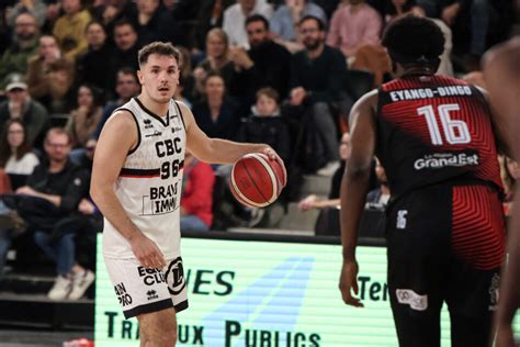 Le Caen Bc Met Le Feu Au Palais Des Sports Et Carte Mulhouse Avec Brio