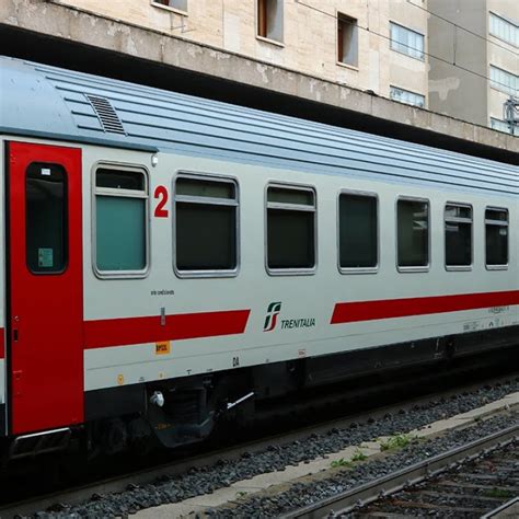 Ferrovie più comfort e puntualità per chi viaggia con gli Intercity