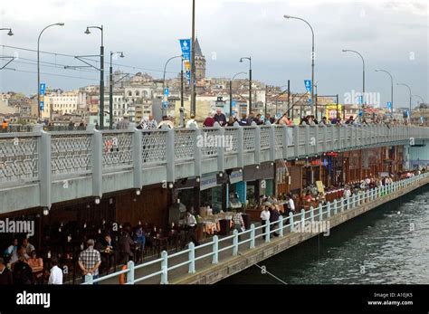 Galata Koprusu Banque De Photographies Et Dimages à Haute Résolution