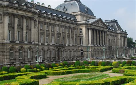 Widescreen Hd Royal Palace Of Brussels Coolwallpapersme