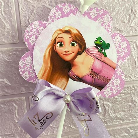 Centro de Mesa Rapunzel Enrolados Pega Balão e Laço Elo7