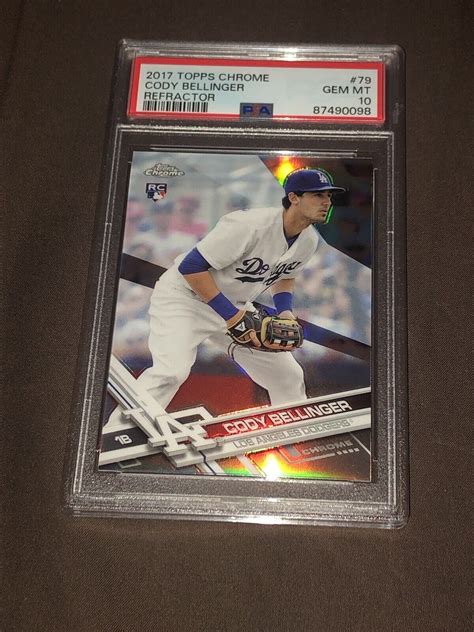 2017 TOPPS CHROME CODY BELLINGER RC ROOKIE REFRACTOR PSA 10 GEM MINT